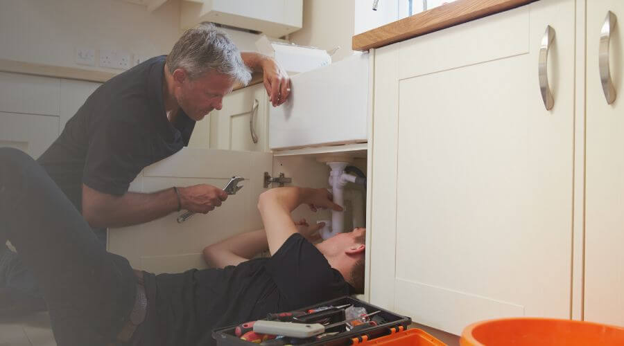 Professional burst pipe repair services in Morovis, PR